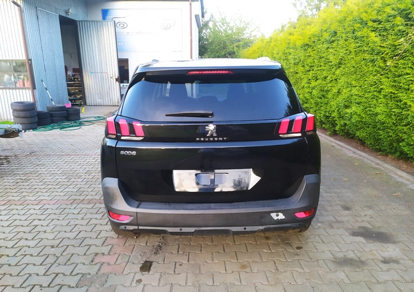 Peugeot 5008 cena 57900 przebieg: 186000, rok produkcji 2018 z Siemiatycze małe 254